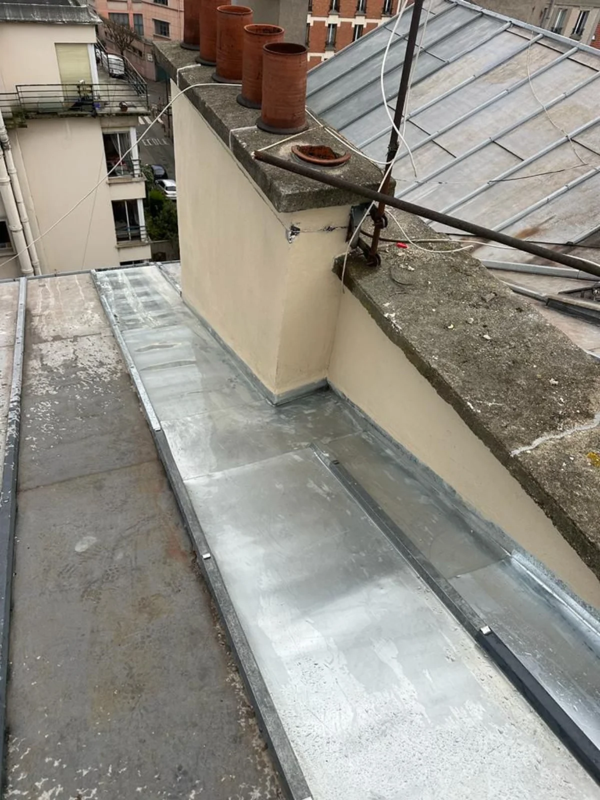 Étanchéité fuite toiture Suresnes